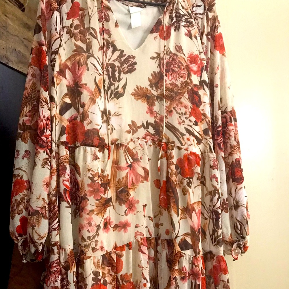 H and m beautiful fall dress with bell sleeves
